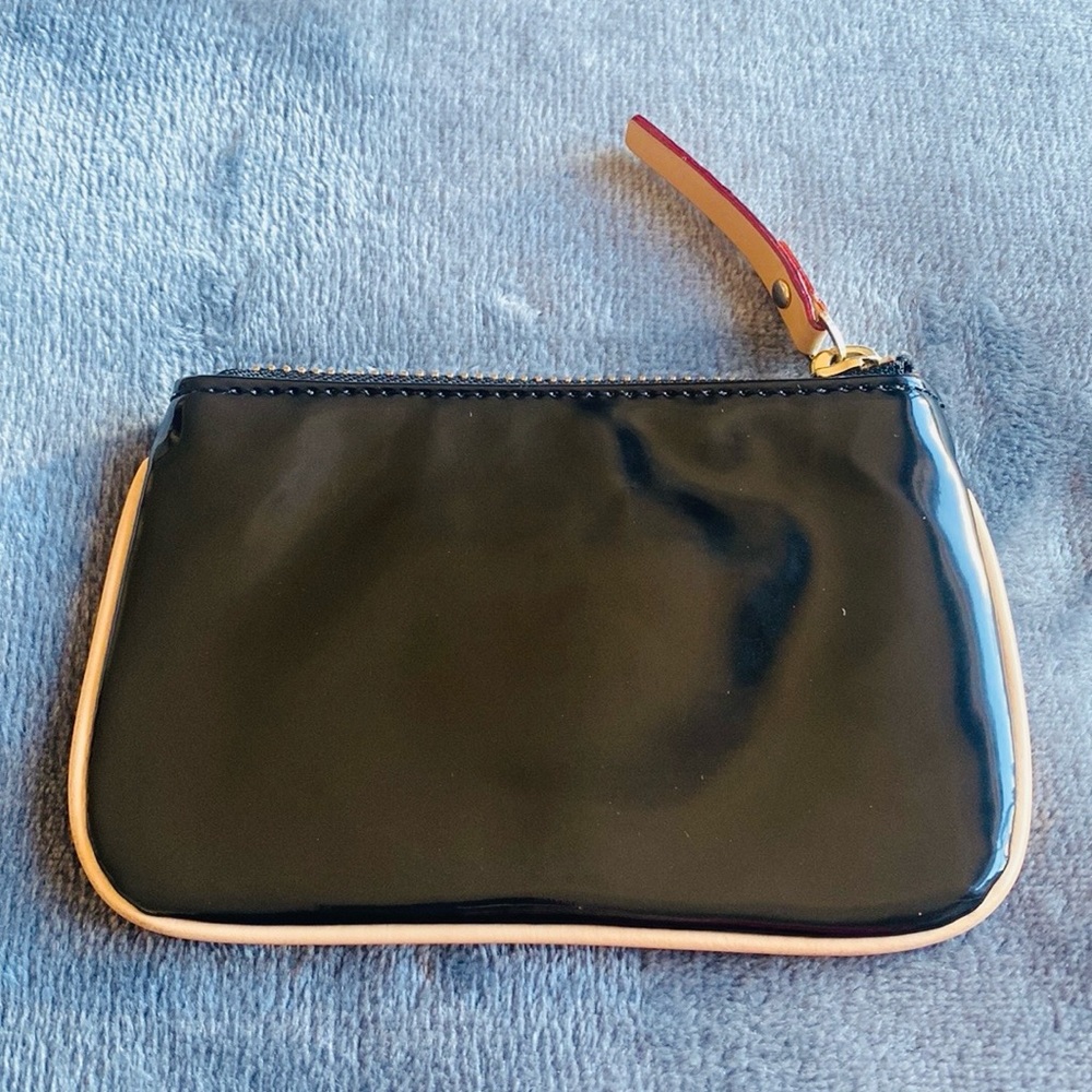 Kate Spade Small Zippered Wallet - Picture 2 of 3